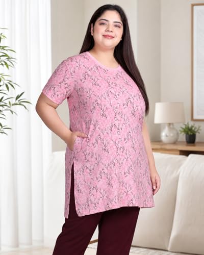 Image of In Love Women's All-Over Printed Cotton Plus Size Longline T-Shirt with Pockets