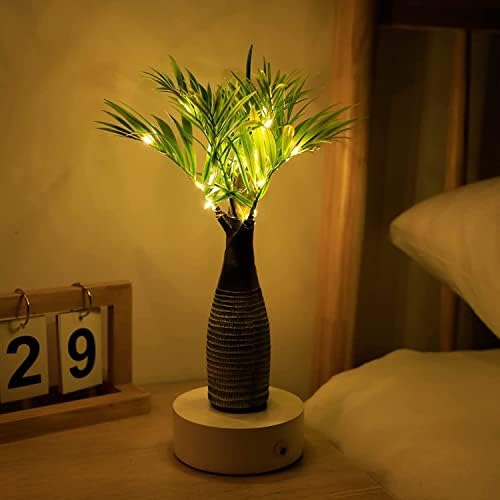Mini Simulation Palm Tree Fairy lamp Suitable for Office Table bar Placement can Beautify and Light up Warm and Romantic Lighting