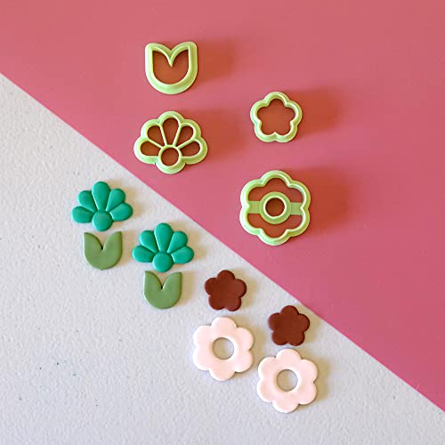 4 Pieces Set Polymer Clay Cutters, Flower Shaped Clay Cutters for Jewelry Making Beginner, Clear Clay Earring Cutters for Pottery and Cookie Cutters