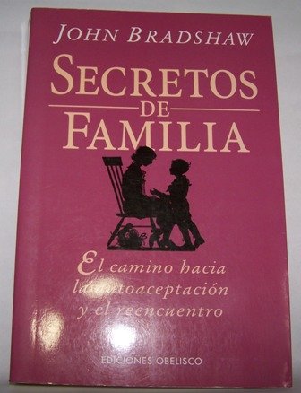 Secretos de Familia [Spanish] 8477206996 Book Cover