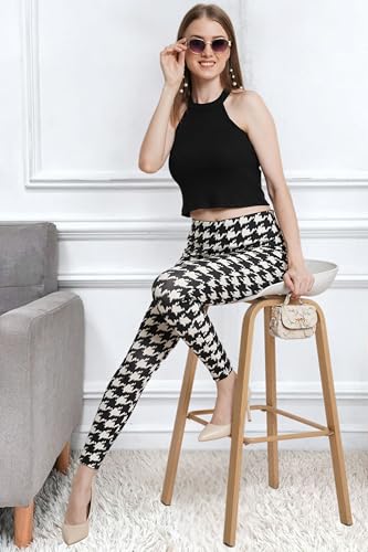 Image of Women Black & White Printed Solid Mid Rise Body Fitted Jeggings