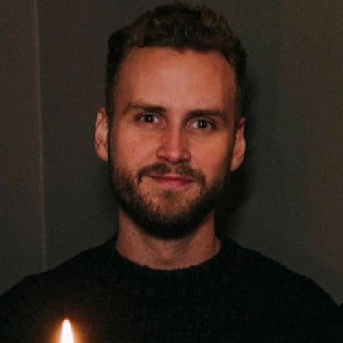 EKKERT RUSL - Matarleifarnar okkar eru a&eth; miklu leyti a&eth; fara &iacute; r&eacute;ttan flokk, e&eth;a allt a&eth; 70%, eftir a&eth; n&yacute;tt samh&aelig;ft ruslflokkunarkerfi t&oacute;k gildi. &THORN;etta segir Gunnar Dofri &Oacute;lafsson, samskipta-og vi&eth;skipta&thorn;r&oacute;unarstj&oacute;ri Sorpu. copertina