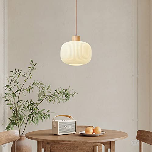 Lámpara medieval de madera contra la iluminación fría en dormitorios modernos 3