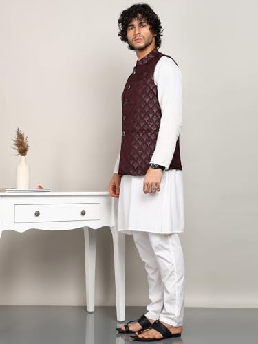 Image of Amazon Brand - Tavasya Mens Diamond Motif Pattern Nehru Jacket | Traditional | Festive & Ethnic Wear | Modi Waist Coat | Regular Fit