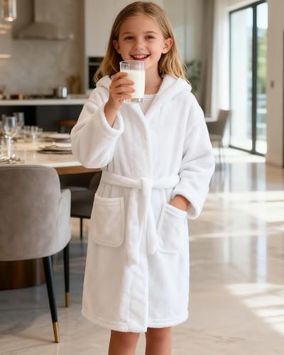 Image of Girls Fleece Hooded Robes, Warm Printed Bath Robe for Kids Soft Fuzzy Bathrobe for Gifts