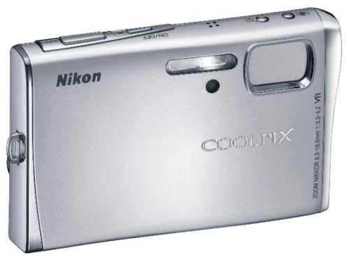 デジタルカメラ　Nikon COOLPIX S50　シルバー Nikon COOLPIX S50 Silver 7.2 MP Digital Camera English OK