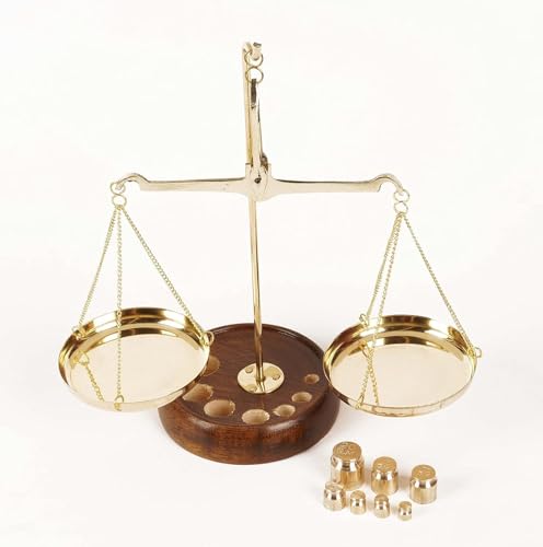 Báscula de equilibrio de latón con base de madera miniatura 2