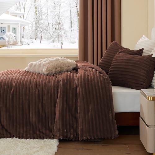 BEDELITE Fleece Twin Comforter Set -Super Soft & Warm Fluffy Hot Chotolate Bedding, Luxury Fuzzy Heavy Bed Set for Winter with 1 Pillow case
