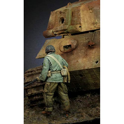 Figura de resina escala 1:35 sin pintar ni ensamblar miniatura 3