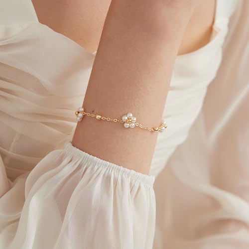Foxgirl Gold Pearl Bracelets for Women, Freshwater Pearl Bracelet Stack 14K Gold Plated Hand Chain Dainty Flower Bracelets CZ Beaded Bracelets Stackable Trendy Jewelry Gifts for Her3