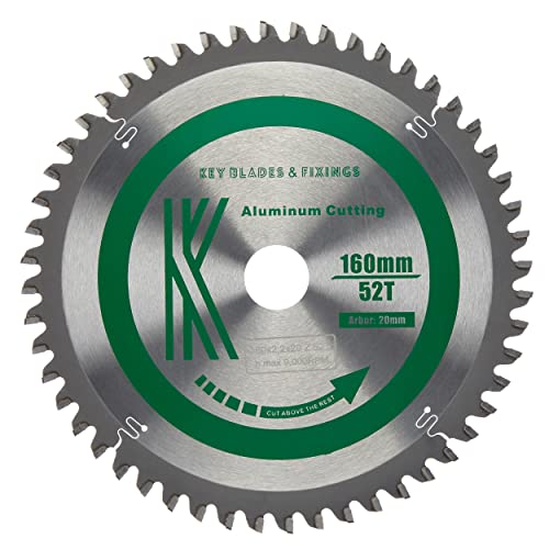 Lame de scie TSC55 pour couper l'aluminium sans bavure en atelier