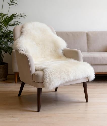 DPB Sheepskin Area Rug 2x3ft, New Zealand Lambskin Ivory