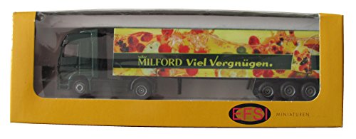 Preisvergleich Produktbild Milford Tee - Viel Vergnügen - MB Actros - Sattelzug