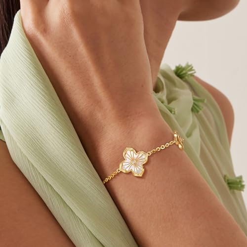 Fettero Gold Bracelets for Women Pearl Clover Charm Bracelet 14K Gold Plated 2 Sided Four Leaf Flower Dainty Chain Clover Bracelet Jewelry3