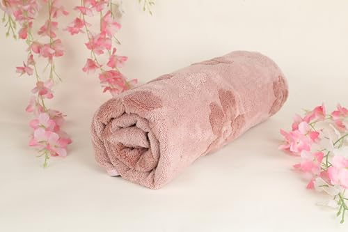 Image of HANKER Ultra Luxury Large /Full Size Plush Bath Towel | Calm Peach Colour Blossom Super, Very Soft On Skin, Luxurious Fabric, Pure Polyamide, 70x140cm, 500GSM