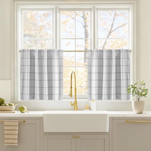 NICETOWN Farmhouse Kitchen Curtains Buffalo Plaid - Tiers Curtains for Windows 100% Blackout Rod Pocket Back Tab Thermal Insulated or Cafe Decor Windo