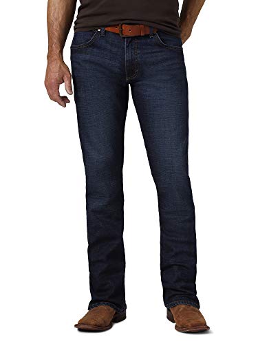 Image of Wrangler Men's Retro Slim Fit Straight Leg Jean