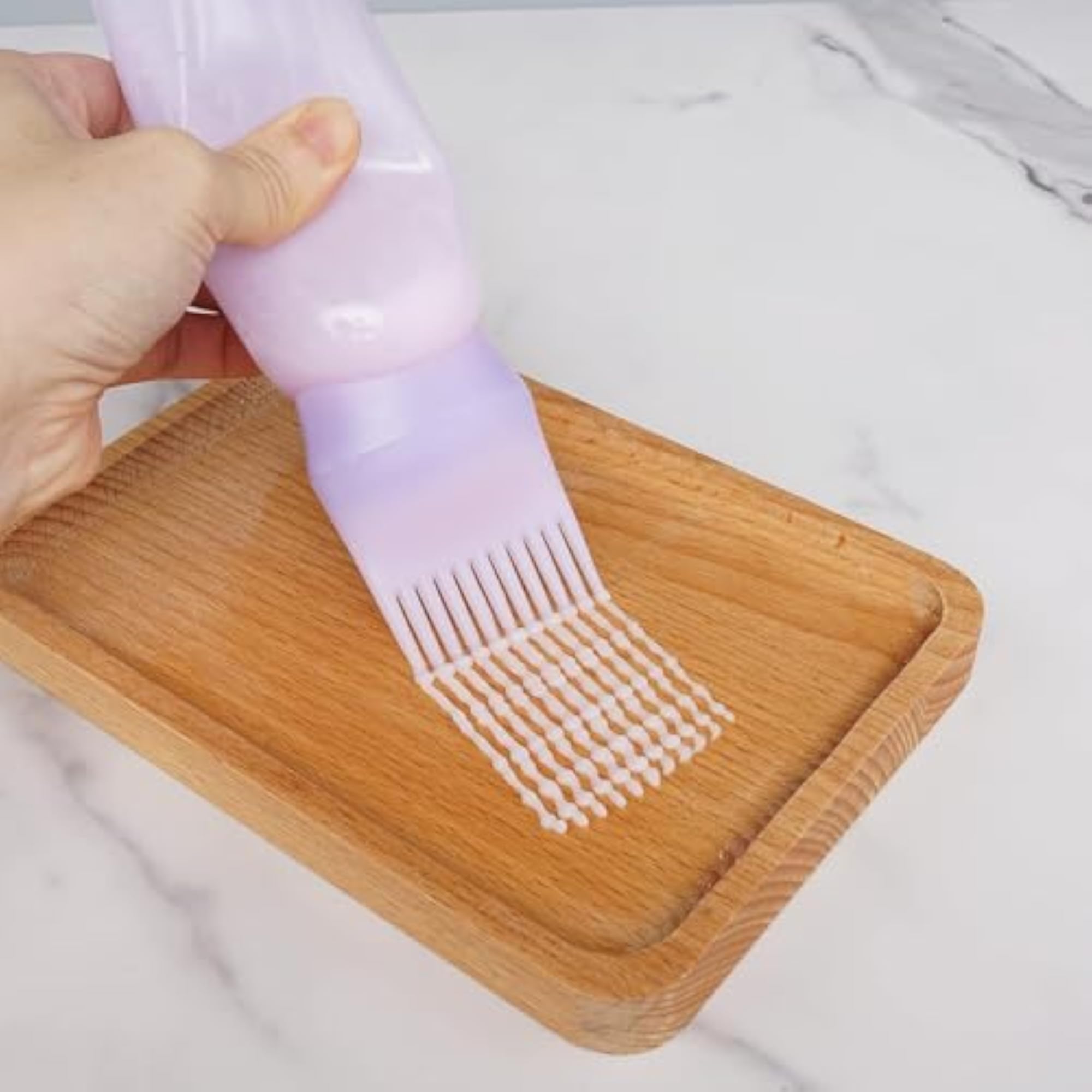 Hair Root Comb Applicator Bottle with Scale