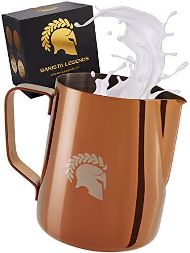 Barista Legends® Milchkännchen Edelstahl 600ml - mit speziellem Latte Art Ausguss - Milchkanne für Hobby Barista in beeindruckenden Farben Cover