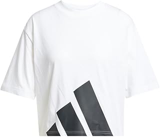 تيشرت اسنشيالز بقصة بوي فريند مزين بشعار كبير للنساء من اديداس