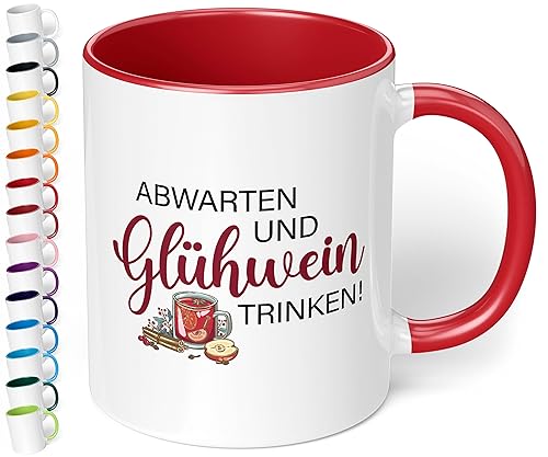 Lustige Weihnachts-Tasse „Abwarten und Glühwein trinken!“ – 330ml - Keramik Kaffeebecher mit Spruch - Geschenk zu Weihnachten für Kollegen, Freunde, Familie (Rot)