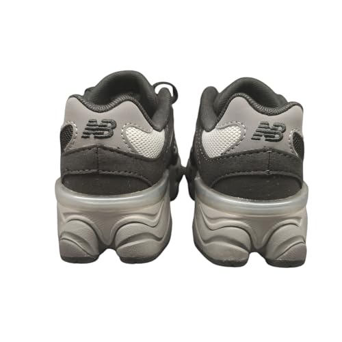 Image of New Balance Womens 327Sneaker