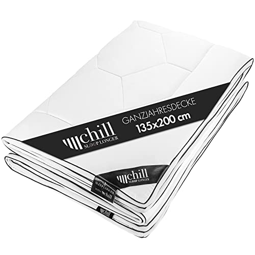 chill SLEEPLONGER Bettdecke 135x200 Ganzjahresdecke 135x200 - Schlafdecke Atmunsaktiv & Waschbar & 100% Vegan - Steppdecke mit Schlafkomfort Leiste - 800g Füllung als Sommerdecke geeignet Cover