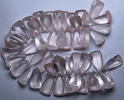 Quartz rose facetté en pyramide : sublimez vos tenues de soirée avec des bijoux faits main