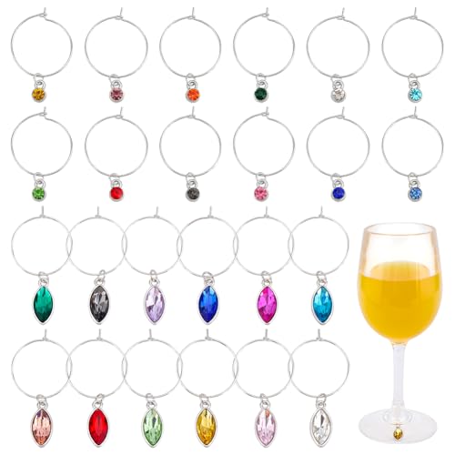 Marqueurs de boissons pour éviter les confusions : 24 breloques en strass efficaces