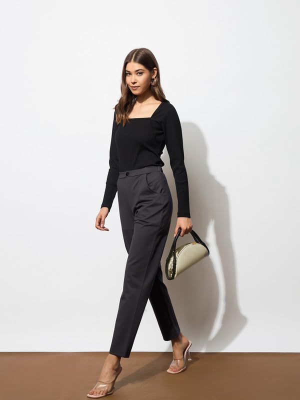 Image of Black 4-Way Stretch Tapered Pants
