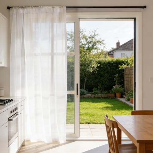 Cortinas translúcidas con filtrado de luz para evitar reflejos 2