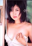 One: 山口あゆみファ-スト写真集