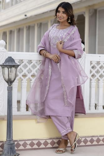 Image of VredeVogel Women's Silk Blend Embroidered Kurta with Pant & Dupatta Set