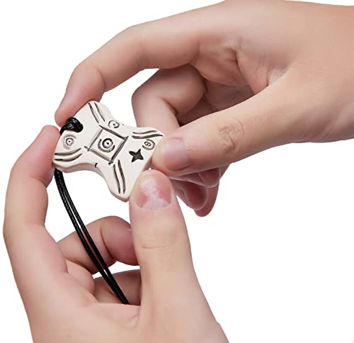 ASVP Shop Japor Snippet Necklace Padme Vintage Look With Engraved Finish, One Size, Faux Leather, Japor2