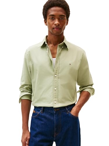 Image of Tommy Hilfiger Men's Long Sleeve Oxford Shirts in Regular Fit, Men's Button Down Shirts, Also Available in Big and Tall