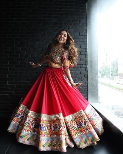 Indian Style Lehenga Choli for Women Navratri Garba Wear Dress Fully Stitched.4