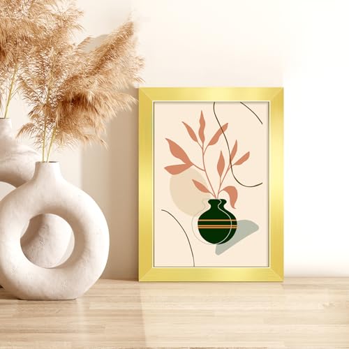 LaVie Home 5x7 Picture Frame for Wall Display, 5x7 Gold Picture Frame with HD Plexiglas, 5 x 7 Matted Frame 1 Pack, Display Frame for Vertical or Horizontal, Classic Collection