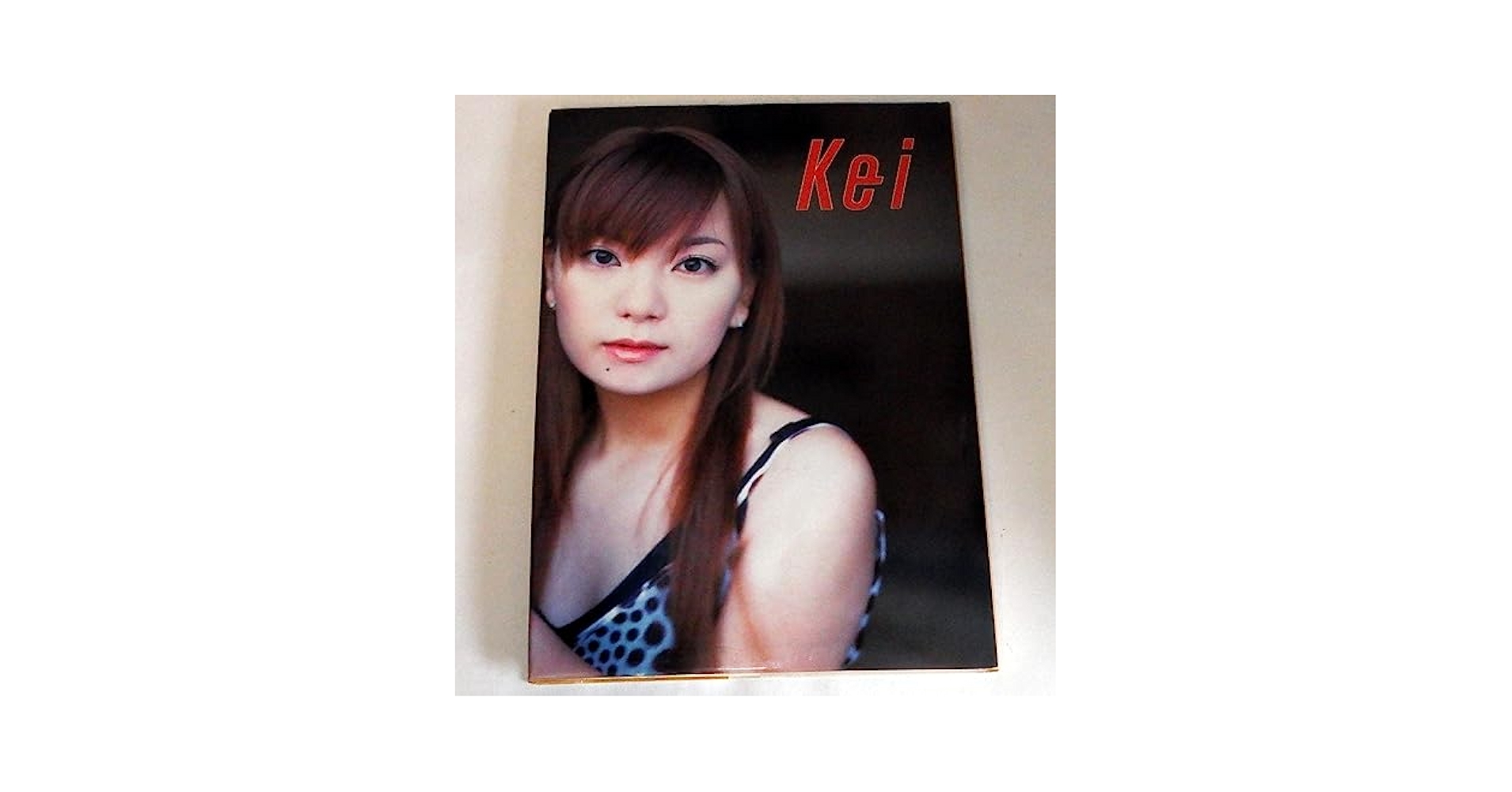 Amazon.co.jp: AV0533 保田圭写真集 「Kei」 モーニング娘 ソロ