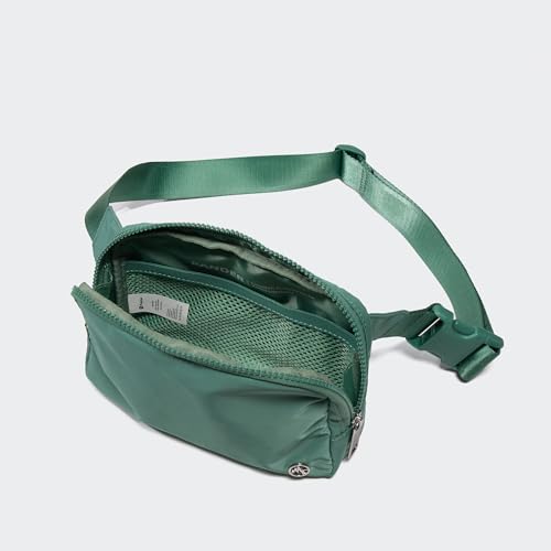 Image of Pander Belt Bag Large 2L, Nylon Fanny Pack Purse for Women and Men with Adjustable Strap