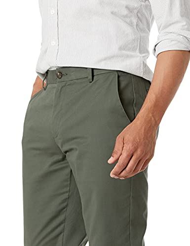 Image of Amazon Essentials Men's Straight-Fit Wrinkle-Resistant Flat-Front Chino Pant