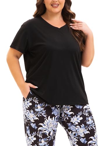 Image of Plus Size Pajamas for Women Set, Womens Plus Size Short Sleeve V Neck Capri Pants Pajama Sets with Pockets