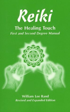 Reiki: The Healing Touch Paperback – 1 Feb. 1991