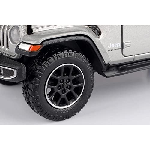 Motormax Toy 2021 Gladiator Overland (Closed Top) Pickup Truck Silver Metallic 124-127 Diecast Model Car By Motormax 79365 #TOP4