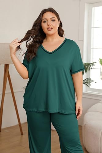 Image of Vozanet Women's Plus Size Pajama Sets Short Sleeve Long Pants Solid Color with Piping Trim Elegant Loungewear Cozy Sleepwear
