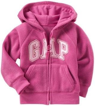 Amazon Co Jp Gap ギャップ Baby Gap フリース ラグラン ロゴ パーカー ピンク 月齢 1歳 1歳半 並行輸入品 12 18m 1歳 1歳半 服 ファッション小物 Amazon Co Jp Gap ギャップ Baby Gap フリース ラグラン ロゴ パーカー ピンク 月齢 1歳 1歳半 並行輸入品 12 18m 1歳 1歳半 服 ファッション小物