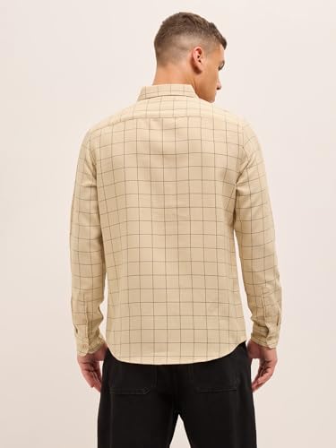 Image of THE Bear House Men's Checked Slim Fit Shirt