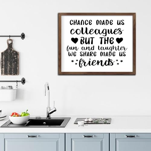 Décoration rustique de fenêtre et bureau panneau bois collègue