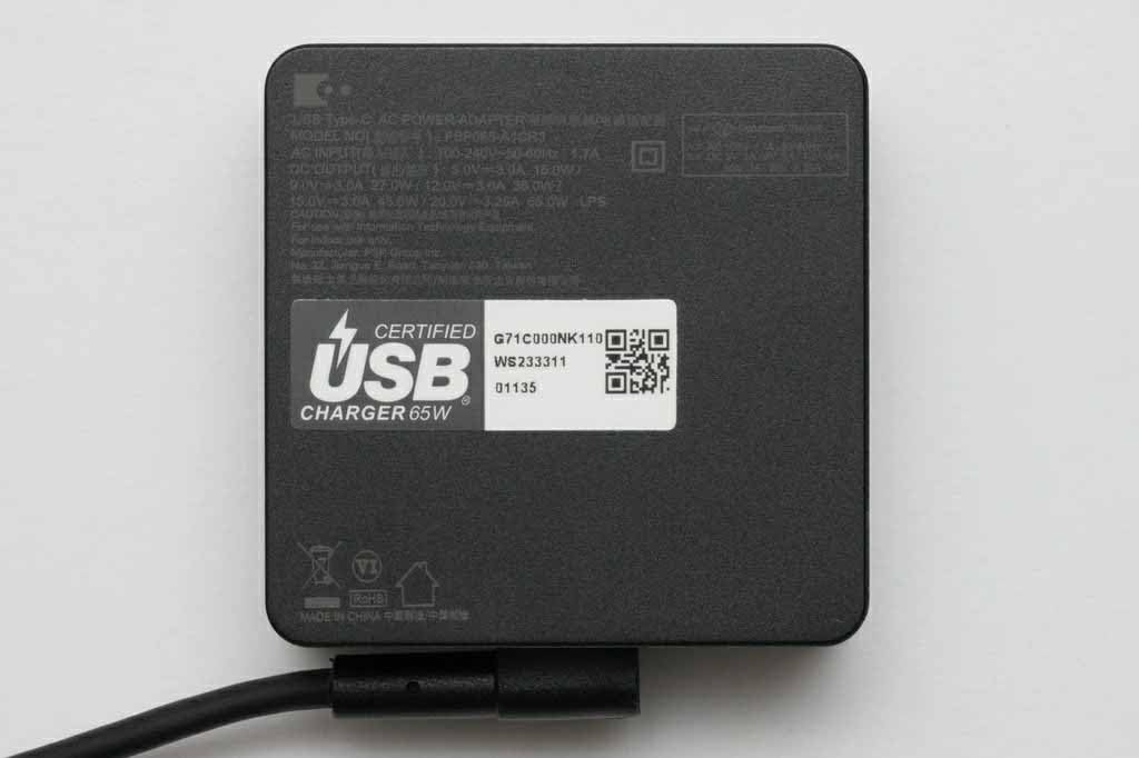 Amazon.co.jp: ノートパソコンACアダプター充電器互換用 東芝 Toshiba