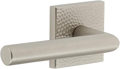 Viaggio Quadrato - Roseta martillada con palanca moderna en níquel satinado