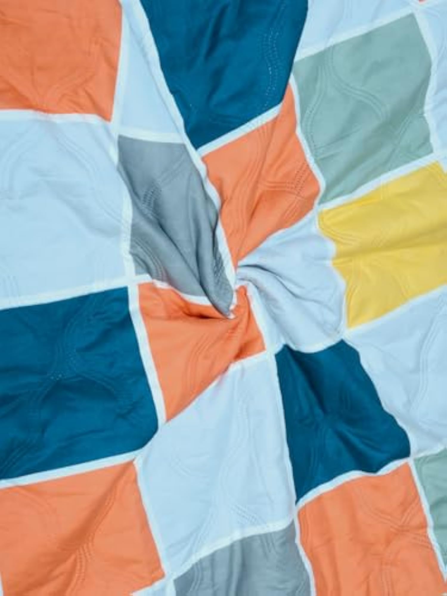 Multicolor Geometric Cotton Blend King Size Bedcover with Pillow Covers